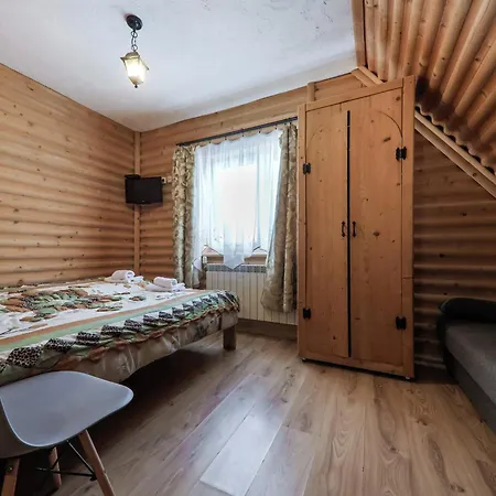 Grota Zbojnicka Apartament I Pokoje Gliczarow Exterior photo