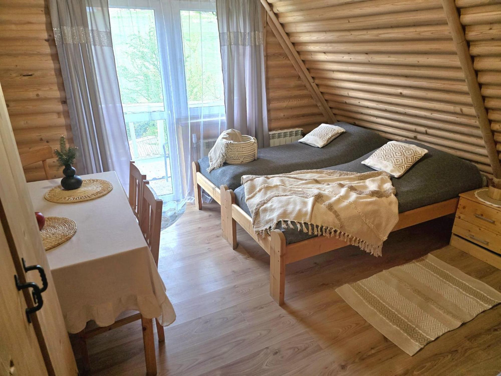 Grota Zbojnicka I Глічарув